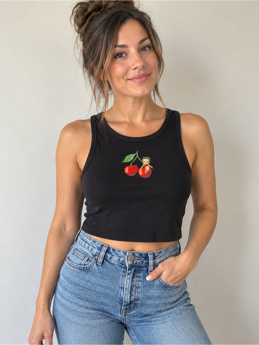 Fleischer Studios Betty Boop Cherry Graphic Black Crop Tank Top Women’s M